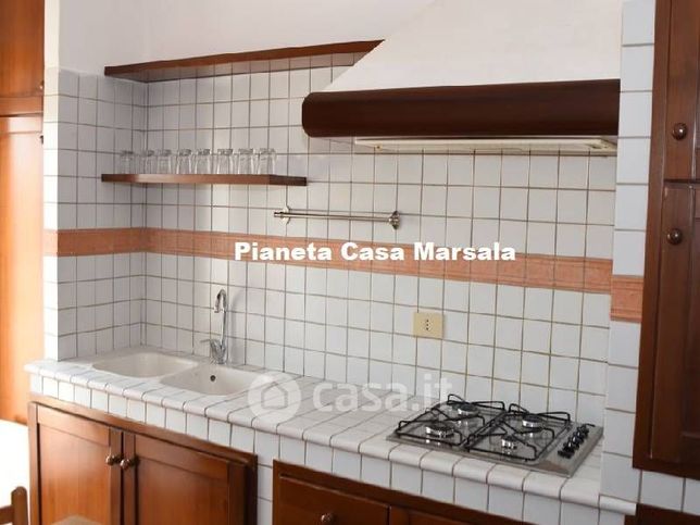 Appartamento in residenziale in Via Salemi