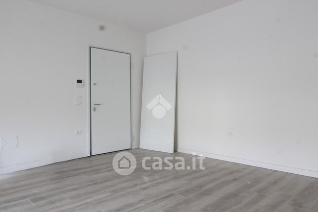 Appartamento in residenziale in Via A. Fusinato 13