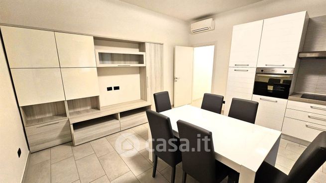 Appartamento in residenziale in Via Molinetto di Lorenteggio