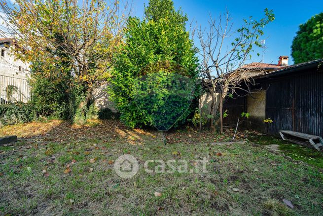 Terreno edificabile in residenziale in Via Puglia