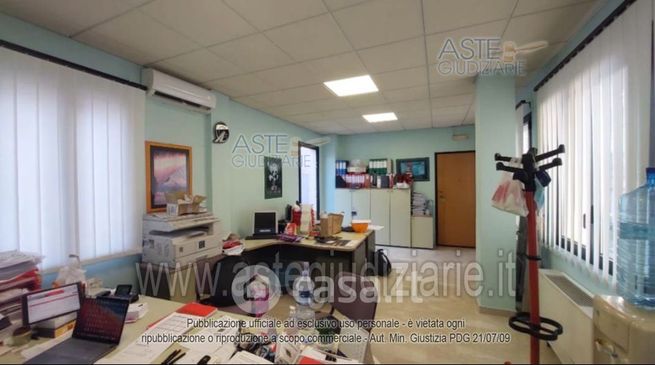 Ufficio in commerciale in Via Stesicoro 25