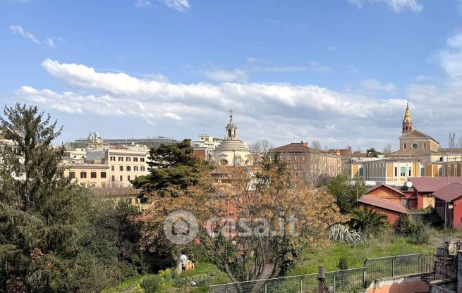 Appartamento in residenziale in Via di San Giovanni in Laterano