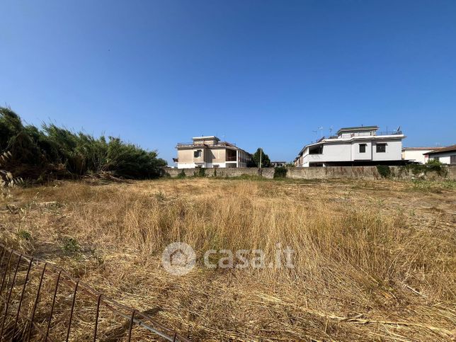 Terreno agricolo in commerciale in