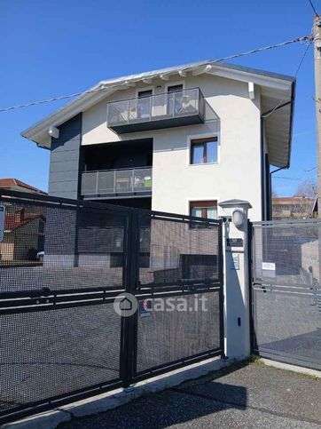 Appartamento in residenziale in Via Barabino 10
