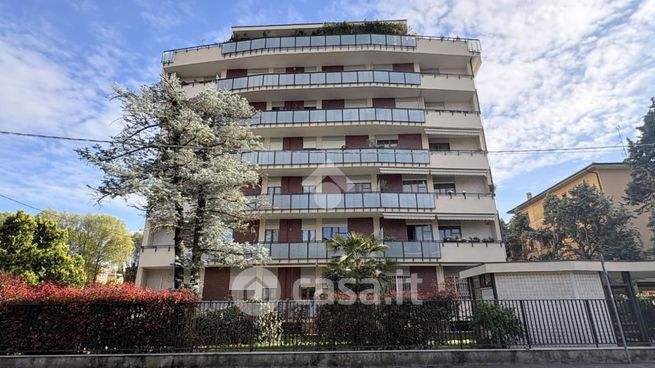Appartamento in residenziale in Via Carlo Meda 43