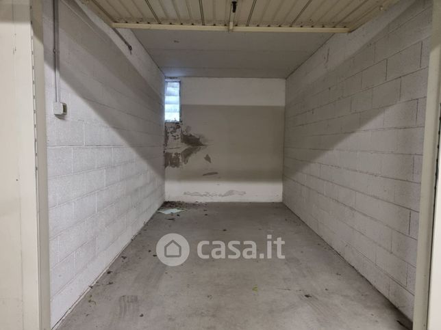 Garage/posto auto in residenziale in Via Pecori Giraldi 3