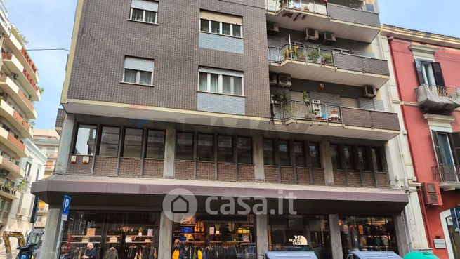 Ufficio in commerciale in Via Argiro 56