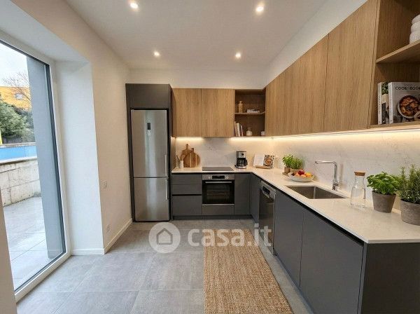 Appartamento in residenziale in Via Rose