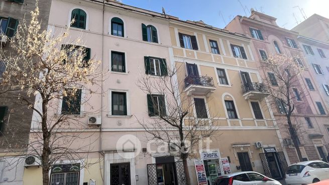 Appartamento in residenziale in Via della Marranella 66