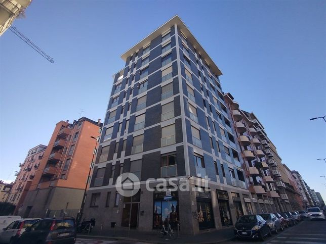 Appartamento in residenziale in Via Melchiorre Gioia