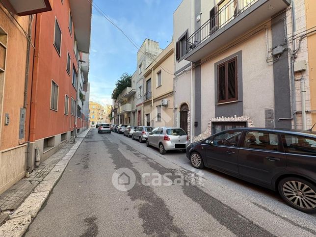 Appartamento in residenziale in Via Lucio Strabone 76