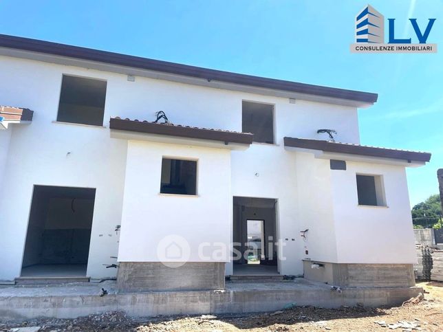 Villa in residenziale in Via Marittima