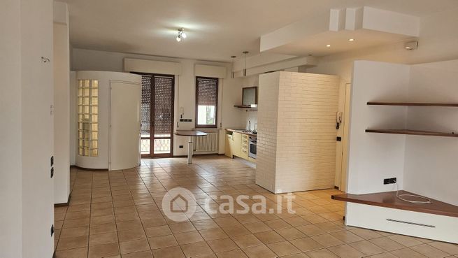 Appartamento in residenziale in Viale Giuseppe Verdi