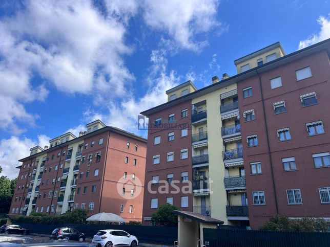 Appartamento in residenziale in Via Carlo Cattaneo 9