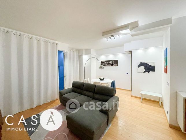 Appartamento in residenziale in Viale Giosuè Carducci 53