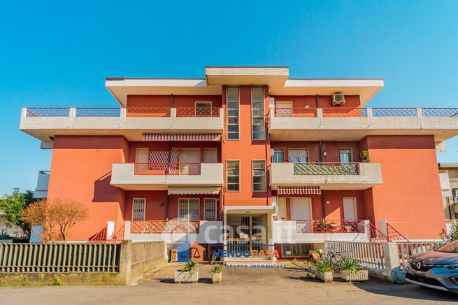Appartamento in residenziale in Via delle Pinete 85