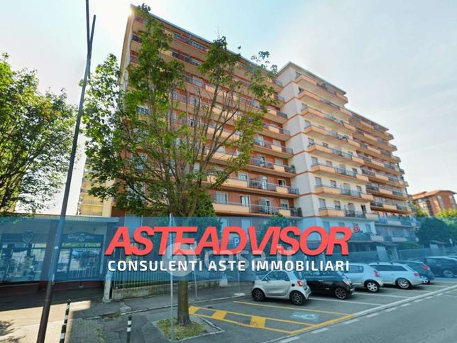 Appartamento in residenziale in Piazza Papa Giovanni XXIII 8