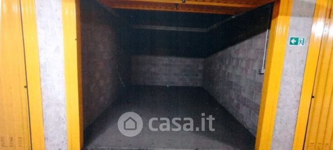 Garage/posto auto in residenziale in Via Carlo Imbonati 62