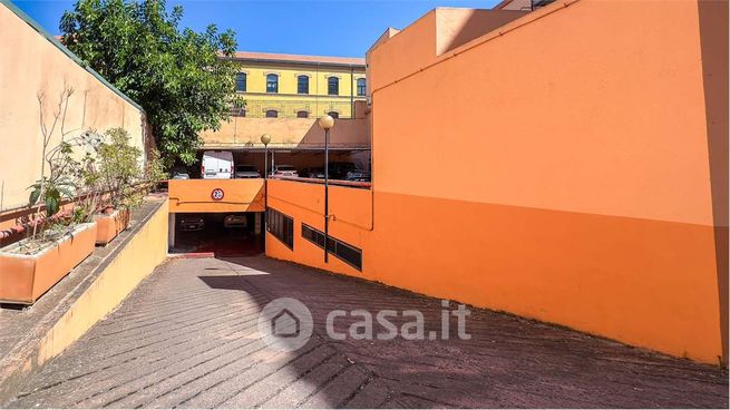 Box/posto auto in residenziale in Via XX Settembre