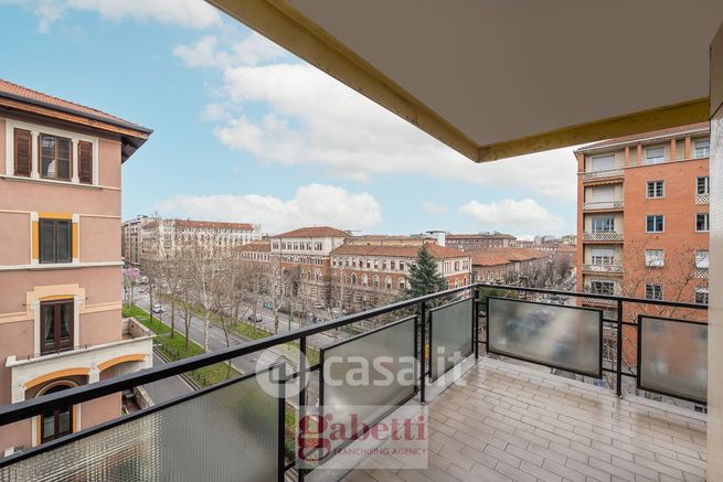 Appartamento in residenziale in Viale Piceno 39