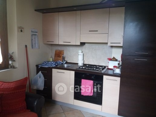 Appartamento in residenziale in Via Bisarnella 24