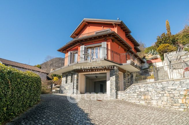 Casa indipendente in residenziale in Via Oreste Pinchetti 0sec