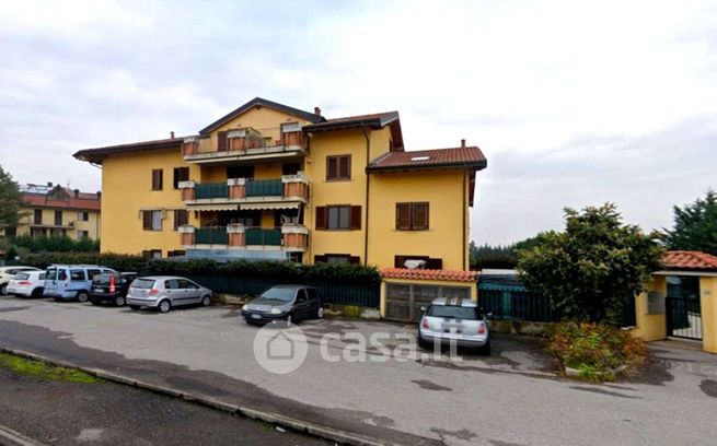 Appartamento in residenziale in Via G. Carducci 63