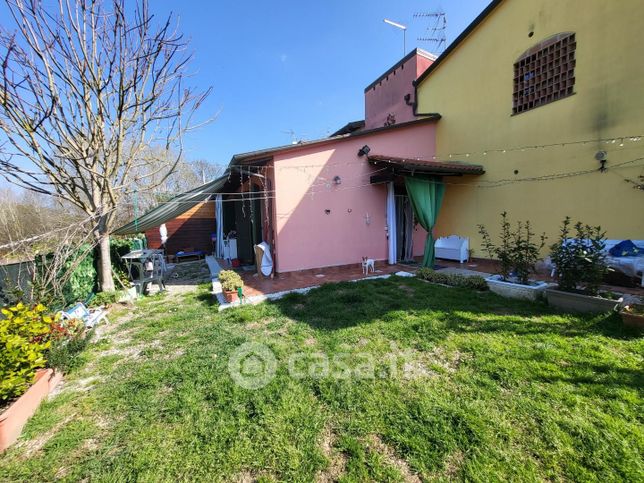 Appartamento in residenziale in Via Fontine