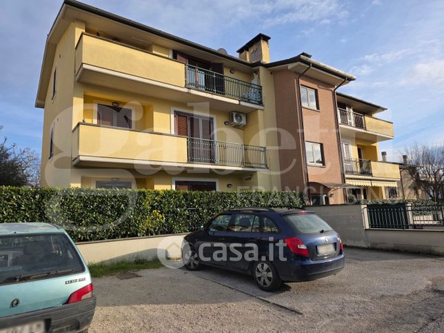 Appartamento in residenziale in Via Stradetta 25
