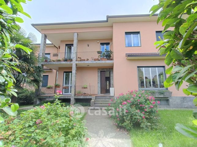 Appartamento in residenziale in Viale Giuseppe Borri