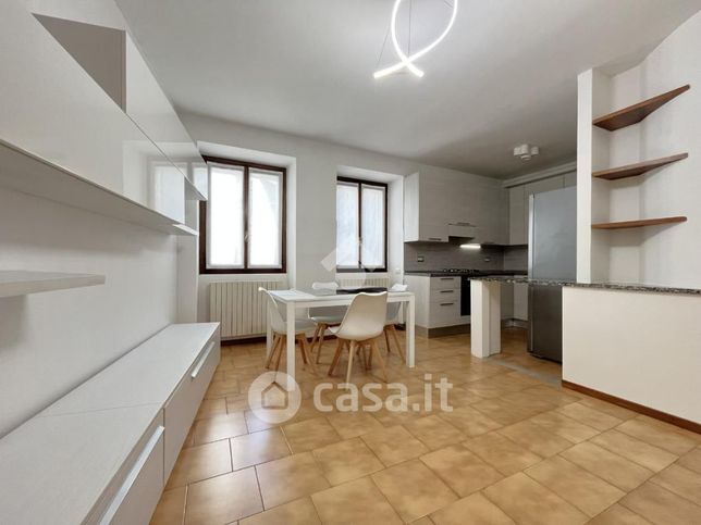 Appartamento in residenziale in Via Antonio Piloni 17