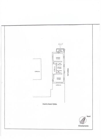 Ufficio in commerciale in 