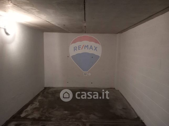 Garage/posto auto in residenziale in 