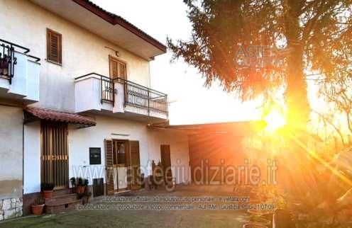Appartamento in residenziale in Via Olivieri 49