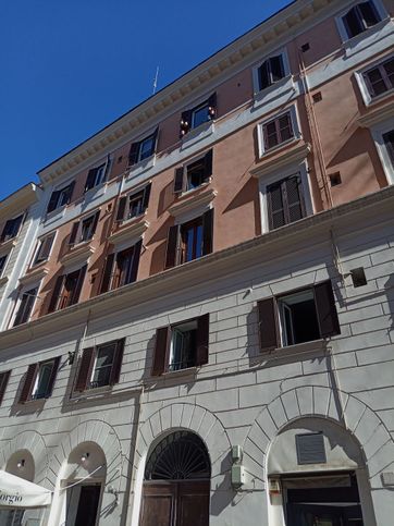 Appartamento in residenziale in Via Luca della Robbia