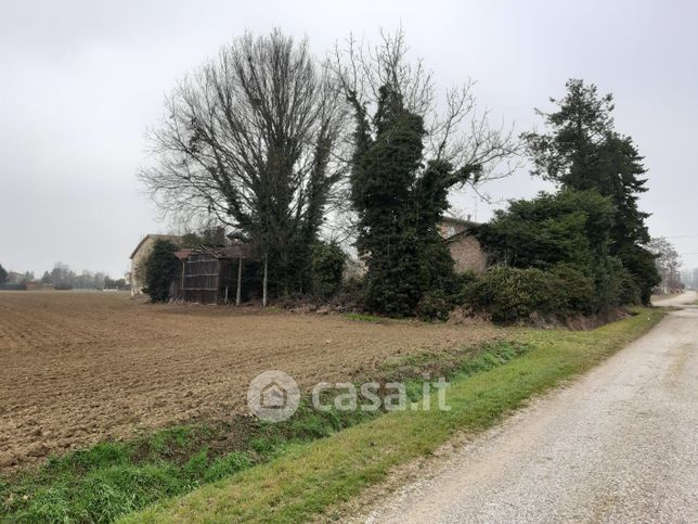 Rustico/casale in residenziale in Via Collari
