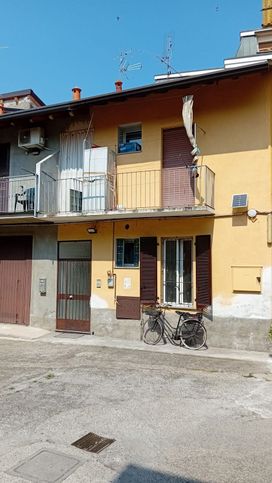 Appartamento in residenziale in Via Silvio Pellico 12