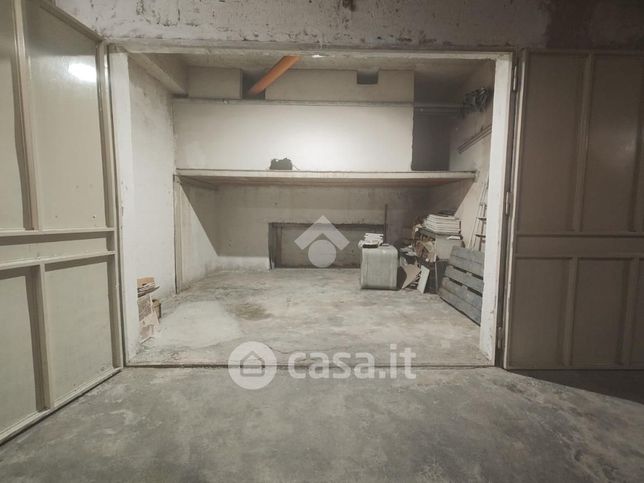 Garage/posto auto in residenziale in Via Mico Geraci 61