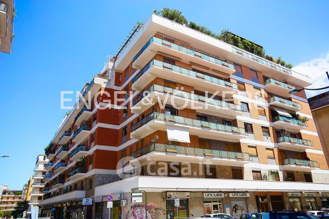 Appartamento in residenziale in Via Francesco Lo Jacono 125
