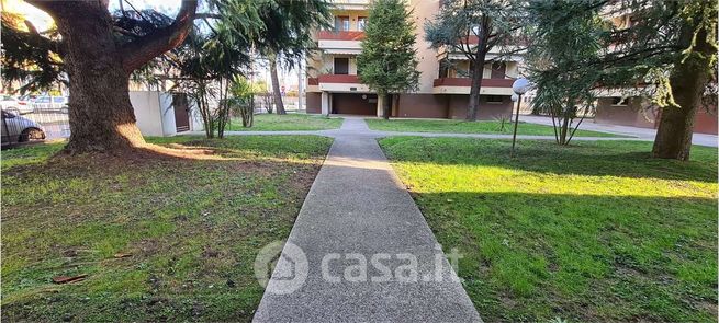 Appartamento in residenziale in Via Francesco Petrarca