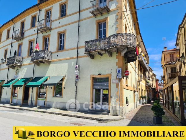 Ufficio in commerciale in Piazza Seminario 4