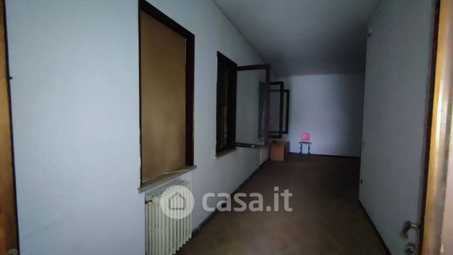 Appartamento in residenziale in Via Cisa