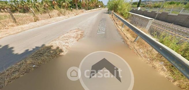 Terreno agricolo in commerciale in Viale Delle Tribune