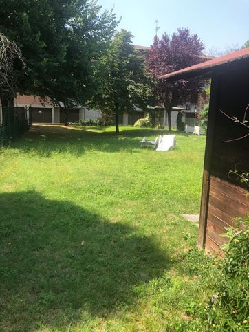 Casa indipendente in residenziale in Via Fogliano