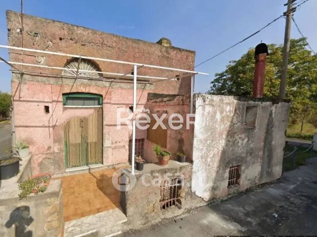 Casa indipendente in residenziale in Via Passanti