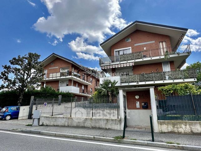 Appartamento in residenziale in Via Pasubio