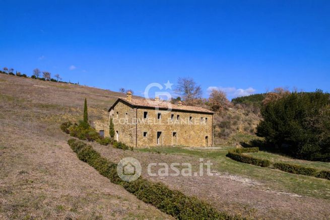 Rustico/casale in residenziale in Strada Senza Nome
