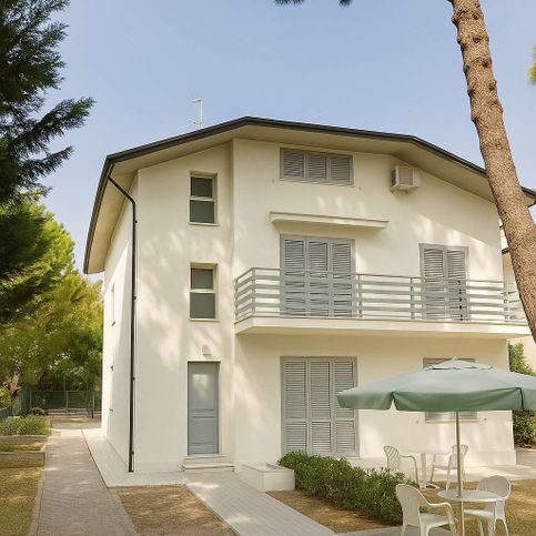 Appartamento in residenziale in Viale Dante Alighieri