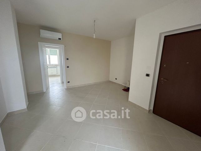 Appartamento in residenziale in Via Silvio Pellico