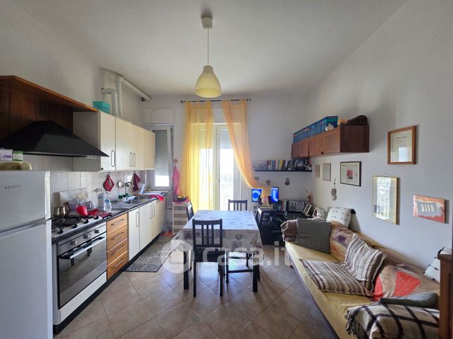 Appartamento in residenziale in Via Oreste Calabresi 19
